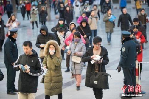 2019年国家公务员考试今开考，近138万人赴考